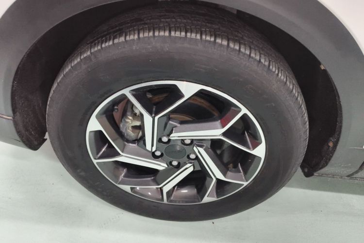 Used Dongfeng Aeolus AX7 2021 PRO 1.6T Automatic Intelligent Driving Edition Left Front Wheel Hub
