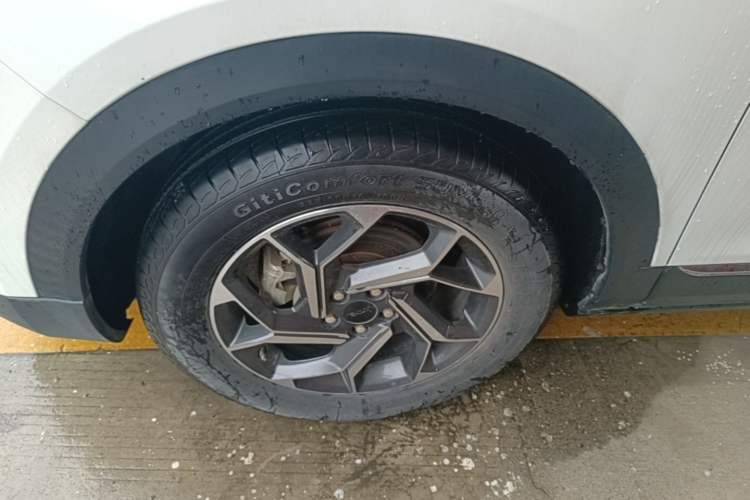 Used Dongfeng Aeolus AX7 2021 1.6T Automatic Zhiyue Edition Left Front Wheel Hub