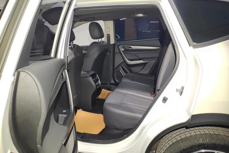 Used Dongfeng Aeolus AX7 2021 1.6T Automatic Zhiyue Edition Left Rear Seat