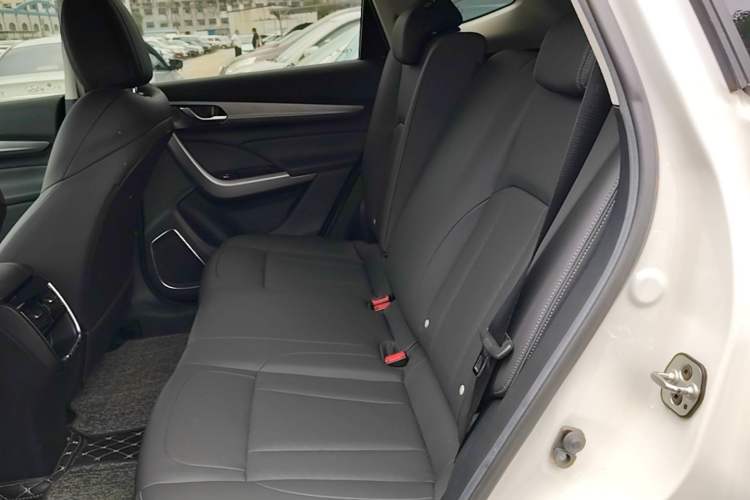 Used Dongfeng Aeolus AX7 2021 1.5T Manual ZhiXiang Edition Left Rear Seat