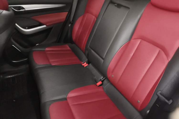 Used Dongfeng Aeolus AX7 2021 PRO 1.6T Automatic Glory Edition Left Rear Seat