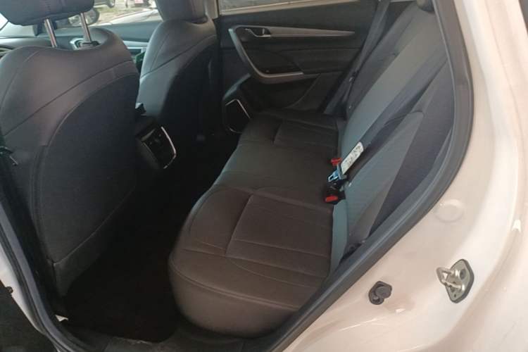 Used Dongfeng Aeolus AX7 2021 1.6T Automatic Zhiyue Edition Left Rear Seat