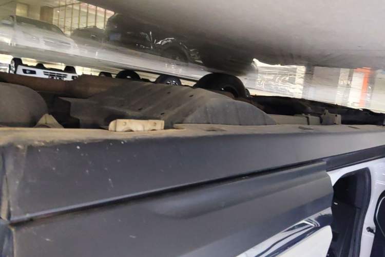 Used Dongfeng Aeolus AX7 2021 PRO 1.6T Automatic Jullang Edition Left Side Sill