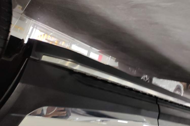 Used Dongfeng Aeolus AX7 2021 PRO 1.6T Automatic Glory Edition Left Side Sill
