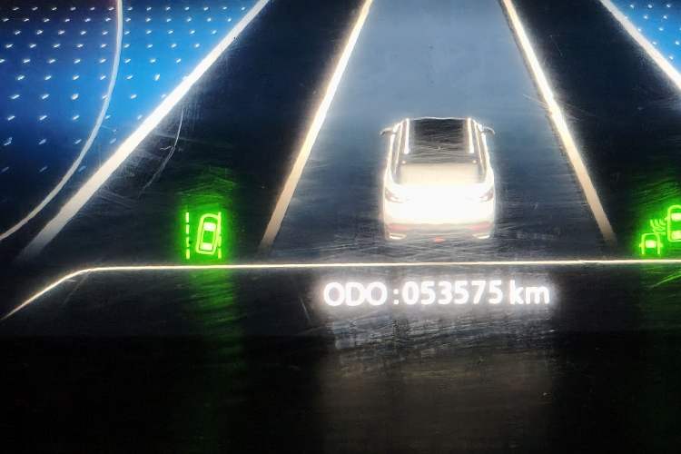 Used Dongfeng Aeolus AX7 2021 PRO 1.6T Automatic Glory Edition Odometer Close Up
