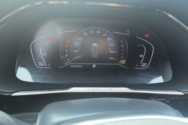 Used Dongfeng Aeolus AX7 2021 PRO 1.6T Automatic Smart Edition Odometer Close Up