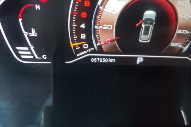 Used Dongfeng Aeolus AX7 2021 1.6T Automatic Zhiyue Edition Odometer Close Up