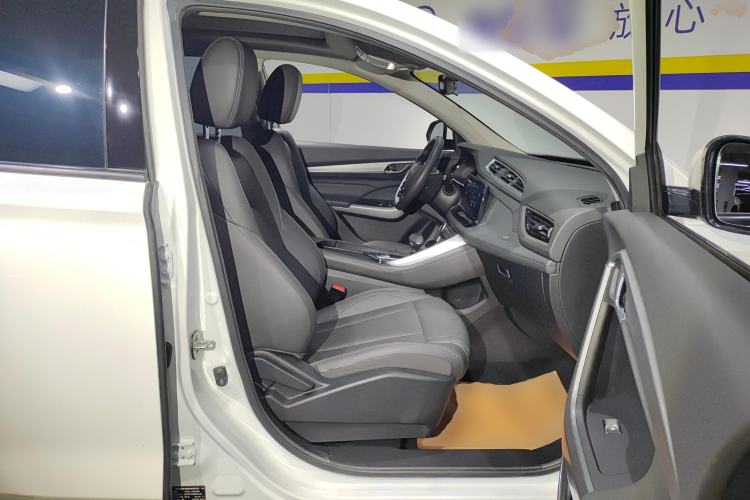 Used Dongfeng Aeolus AX7 2021 1.6T Automatic Zhiyue Edition Right Front Seat