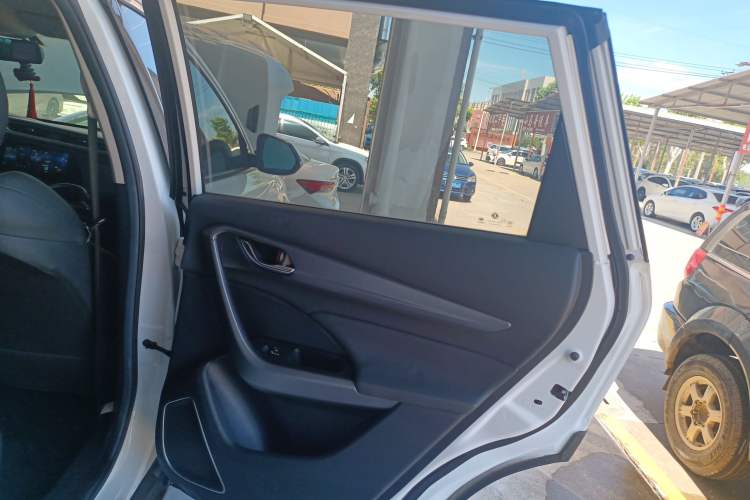Used Dongfeng Aeolus AX7 2021 1.6T Automatic Zhiyue Edition Right Rear Door Interior