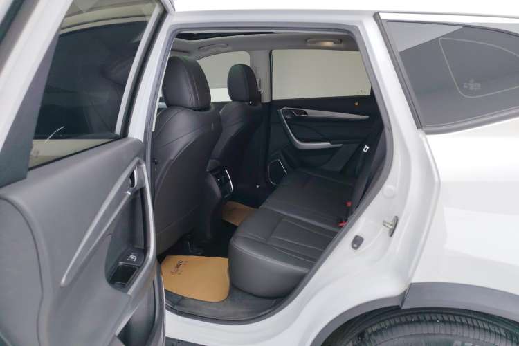 Used Dongfeng Aeolus AX7 2021 1.6T Automatic Zhiyue Edition Right Rear Seat