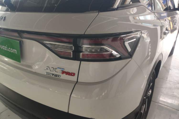 Used Dongfeng Aeolus AX7 2021 PRO 1.6T Automatic Intelligent Driving Edition Right Rear Taillight