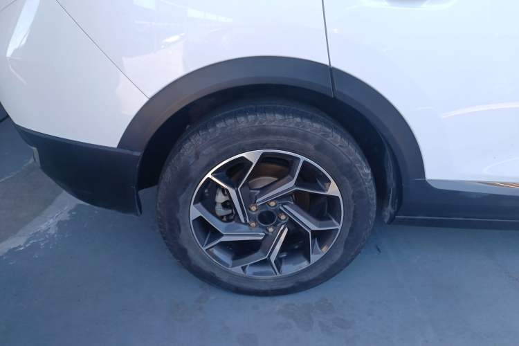 Used Dongfeng Aeolus AX7 2021 1.6T Automatic Zhiyue Edition Right Rear Wheel Hub