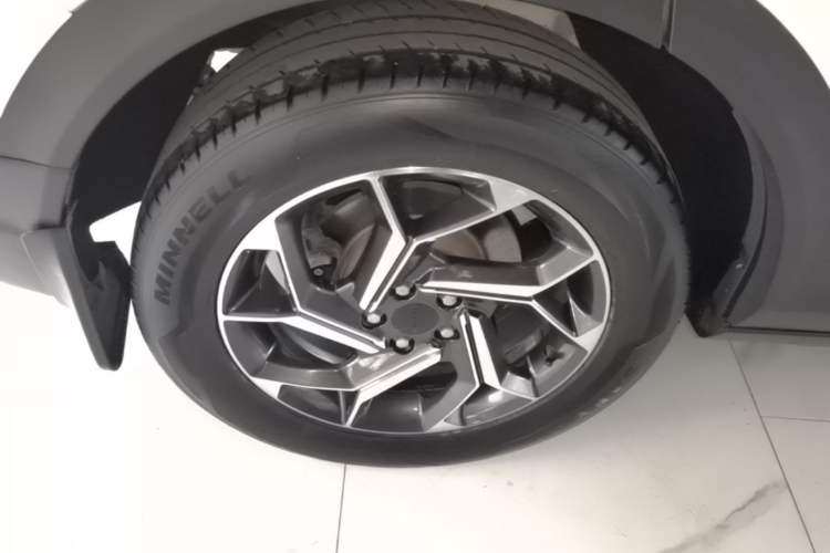 Used Dongfeng Aeolus AX7 2021 PRO 1.6T Automatic Intelligent Driving Edition Right Rear Wheel Hub