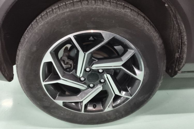 Used Dongfeng Aeolus AX7 2021 PRO 1.6T Automatic Intelligent Driving Edition Right Rear Wheel Hub