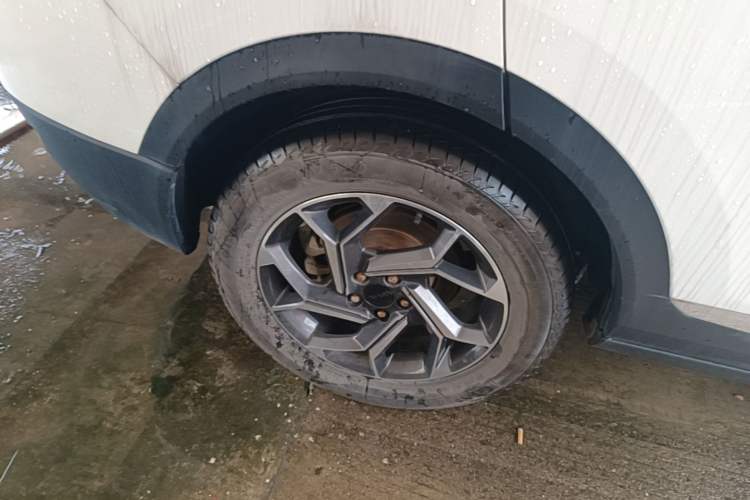 Used Dongfeng Aeolus AX7 2021 1.6T Automatic Zhiyue Edition Right Rear Wheel Hub