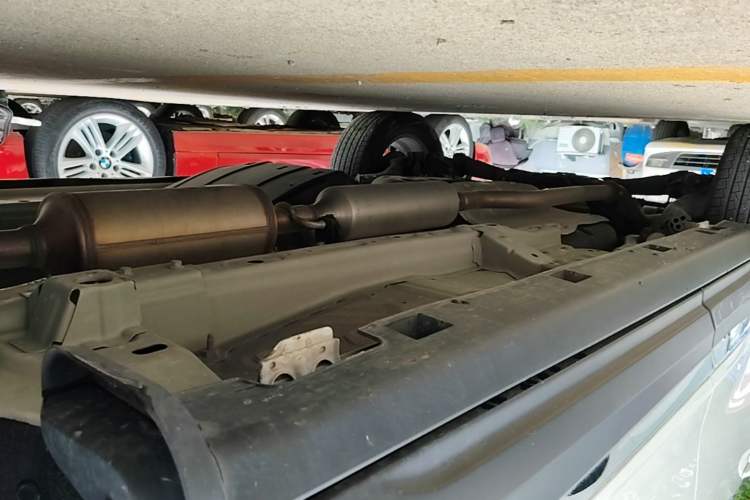Used Dongfeng Aeolus AX7 2021 1.5T Manual ZhiXiang Edition Right Side Sill