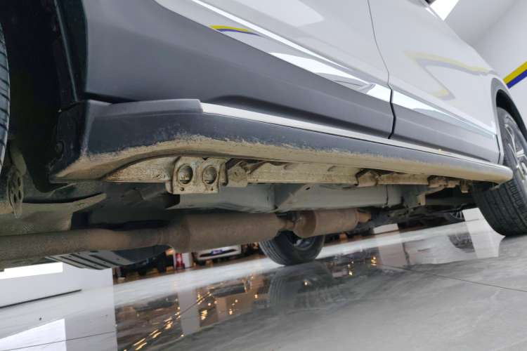 Used Dongfeng Aeolus AX7 2021 1.6T Automatic Zhiyue Edition Right Side Sill