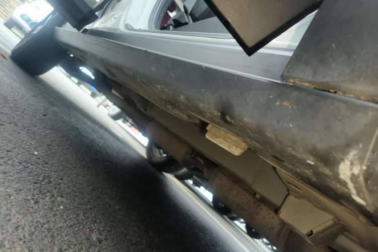 Used Dongfeng Aeolus AX7 2021 PRO 1.6T Automatic Smart Edition Right Side Sill