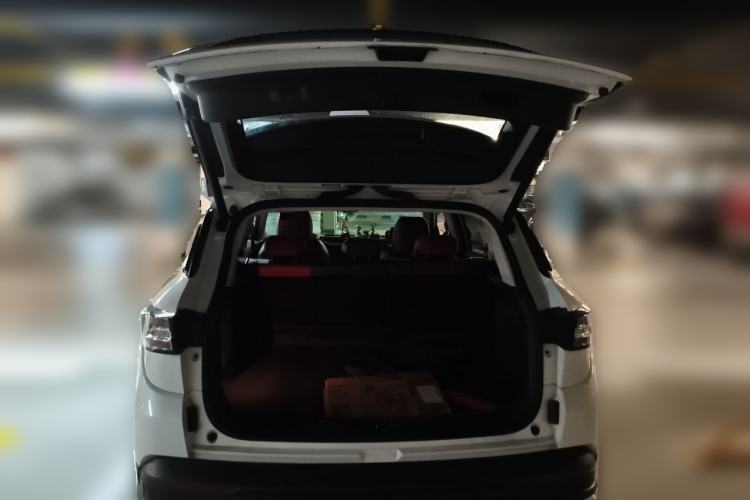 Used Dongfeng Aeolus AX7 2021 PRO 1.6T Automatic Glory Edition Trunk