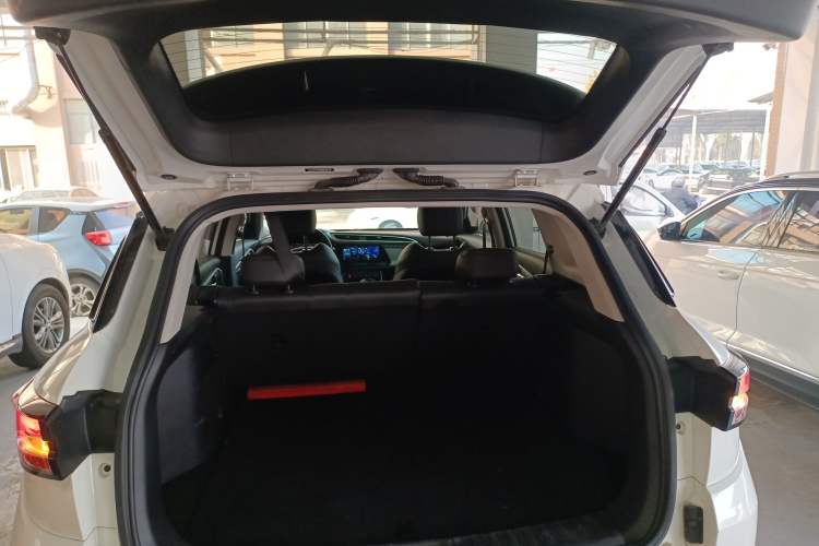 Used Dongfeng Aeolus AX7 2021 1.6T Automatic Zhiyue Edition Trunk