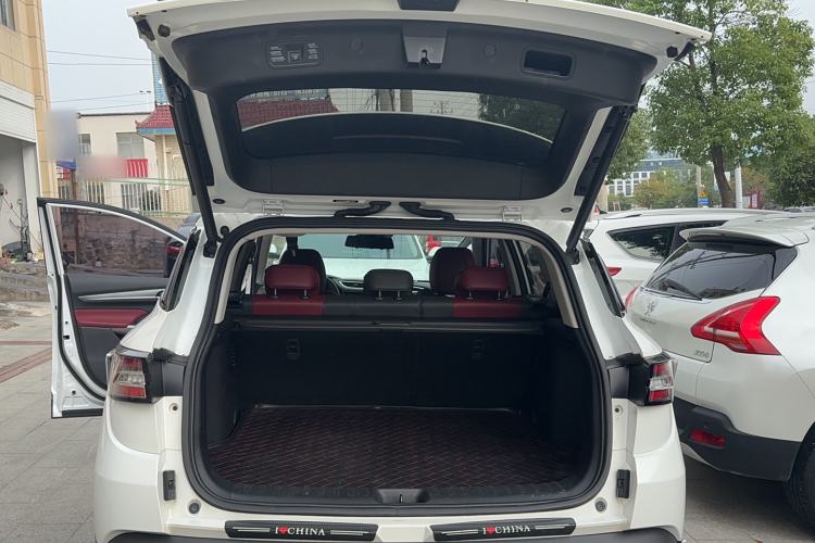 Used Dongfeng Aeolus AX7 2021 PRO 1.6T Automatic Glory Edition Trunk