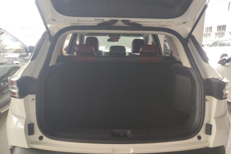 Used Dongfeng Aeolus AX7 2021 PRO 1.6T Automatic Intelligent Driving Edition Trunk