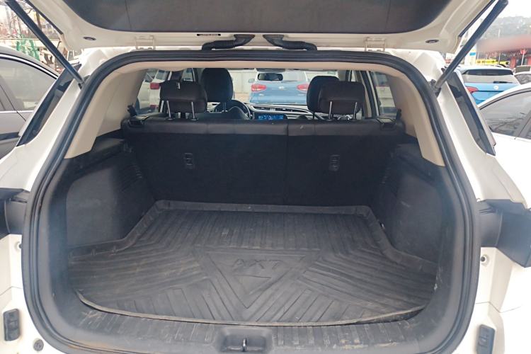 Used Dongfeng Aeolus AX7 2021 1.6T Automatic Zhiyue Edition Trunk