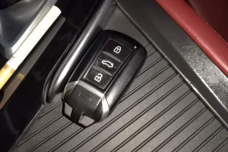 Used Dongfeng Aeolus AX7 2021 PRO 1.6T Automatic Intelligent Driving Edition Vehicle Key