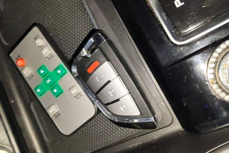 Used Dongfeng Aeolus AX7 2021 PRO 1.6T Automatic Jullang Edition Vehicle Key