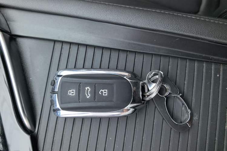 Used Dongfeng Aeolus AX7 2021 1.6T Automatic Zhiyue Edition Vehicle Key