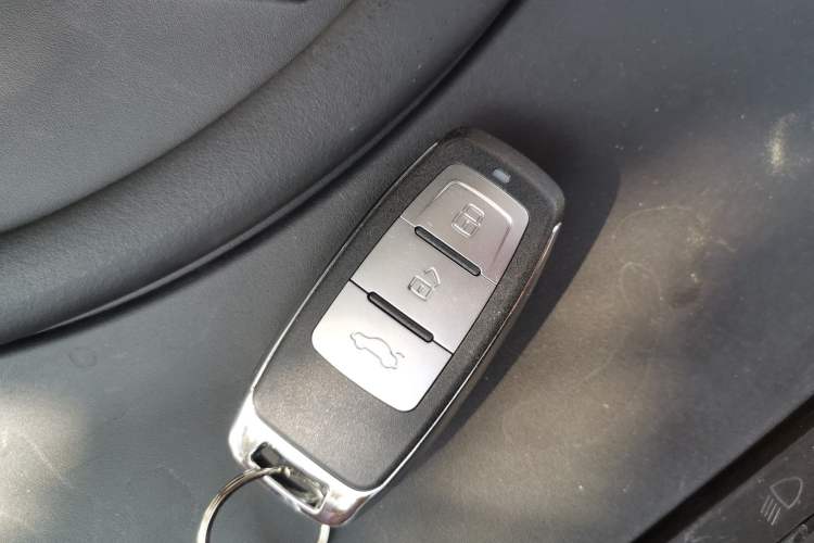 Used Dongfeng Aeolus AX7 2021 PRO 1.6T Automatic Glory Edition Vehicle Key