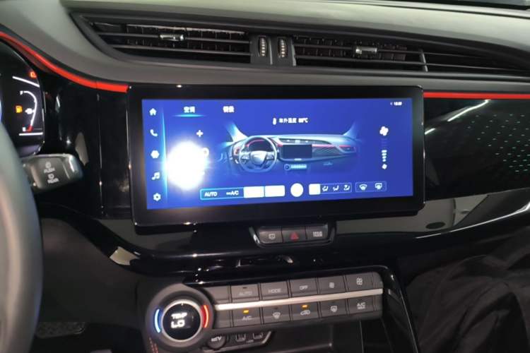 Used Dongfeng Aeolus AX7 2022 Mach Edition 1.5T DCT DF41 Audio And AC Panel