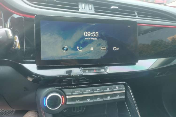 Used Dongfeng Aeolus AX7 2022 Mach Edition 1.5T DCT DF31 Audio And AC Panel