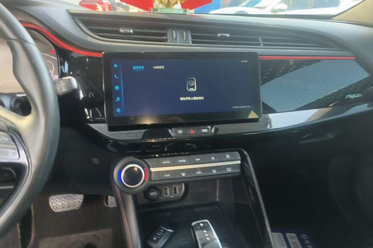 Used Dongfeng Aeolus AX7 2022 Mach Edition 1.5T DCT DF41 Audio And AC Panel
