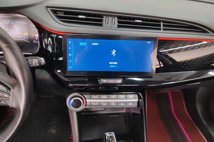 Used Dongfeng Aeolus AX7 2022 Mach Edition 1.5T DCT DF41 Audio And AC Panel