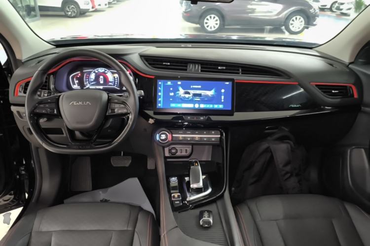 Used Dongfeng Aeolus AX7 2022 Mach Edition 1.5T DCT DF41 Center Console