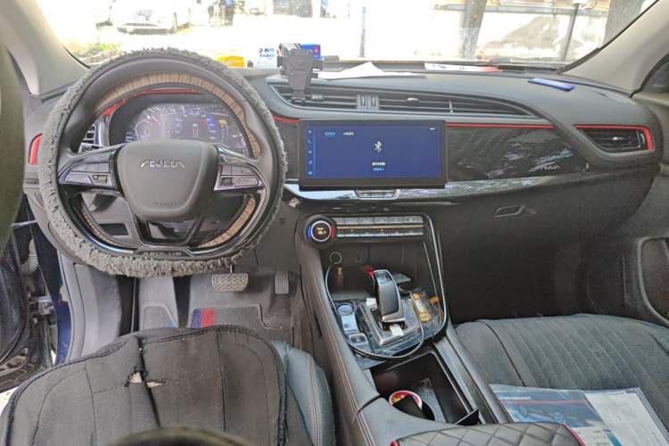 Used Dongfeng Aeolus AX7 2022 Mach Edition 1.5T DCT DF31 Center Console