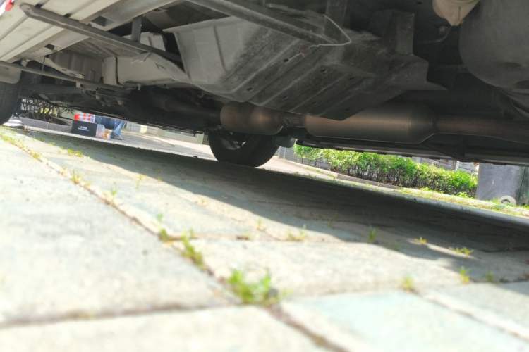 Used Dongfeng Aeolus AX7 2022 Mach Edition 1.5T DCT DF31 Chassis Rear Left