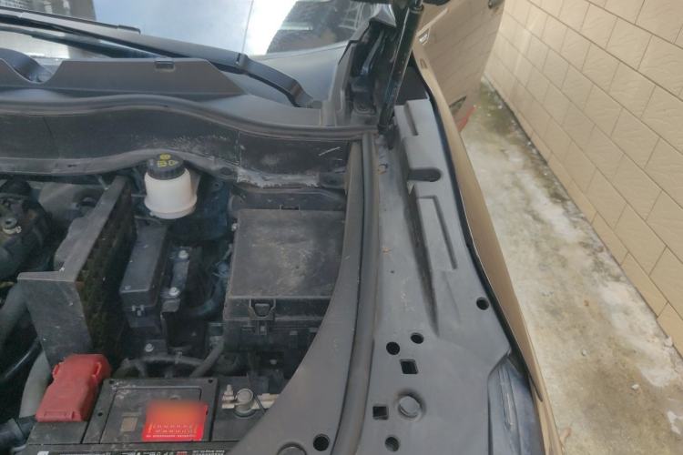 Used Dongfeng Aeolus AX7 2022 Mach Edition 1.5T DCT DF41 Engine Bay Left