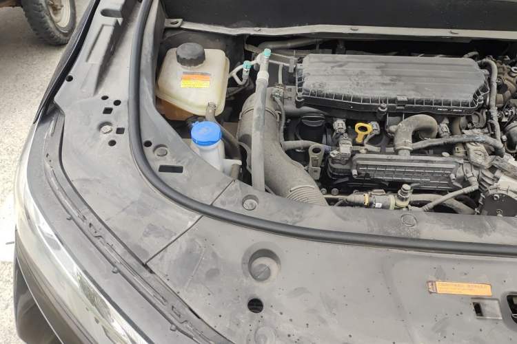 Used Dongfeng Aeolus AX7 2022 Mach Edition 1.5T DCT DF41 Engine Bay Right