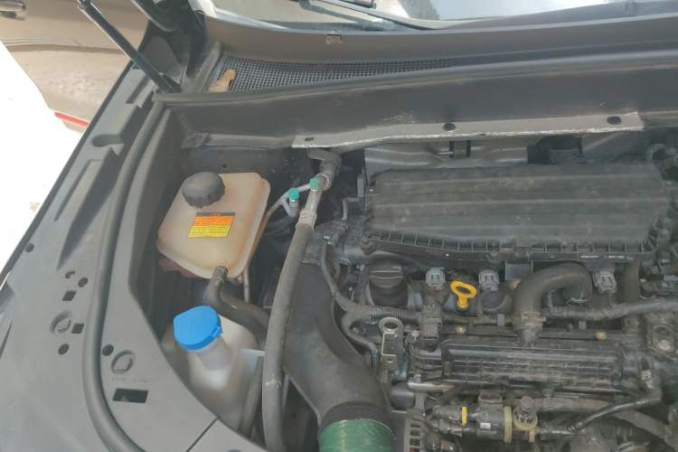 Used Dongfeng Aeolus AX7 2022 Mach Edition 1.5T DCT DF41 Engine Bay Right