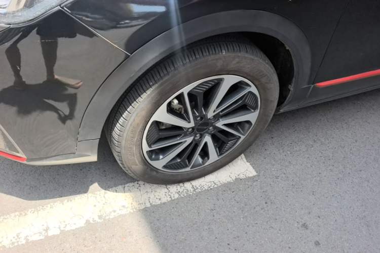 Used Dongfeng Aeolus AX7 2022 Mach Edition 1.5T DCT DF41 Exterior 3