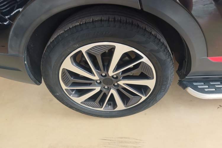 Used Dongfeng Aeolus AX7 2022 Mach Edition 1.5T DCT DF41 Exterior 3