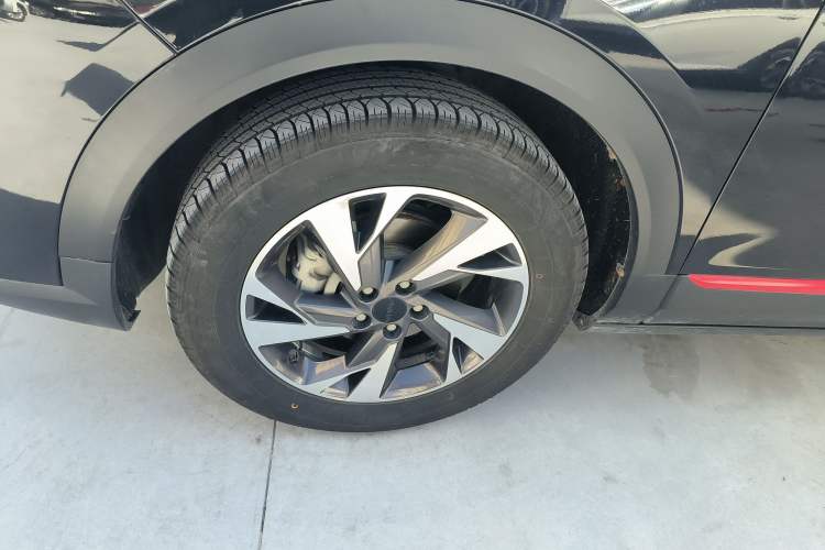 Used Dongfeng Aeolus AX7 2022 Mach Edition 1.5T DCT DF31 Exterior 7