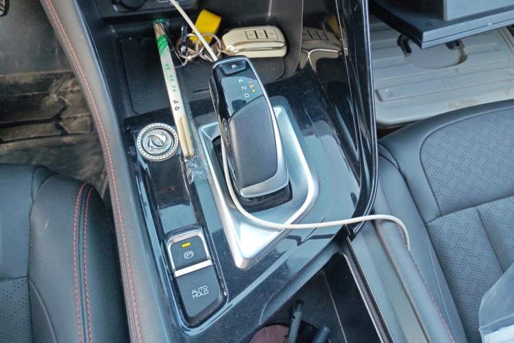 Used Dongfeng Aeolus AX7 2022 Mach Edition 1.5T DCT DF41 Gear Lever