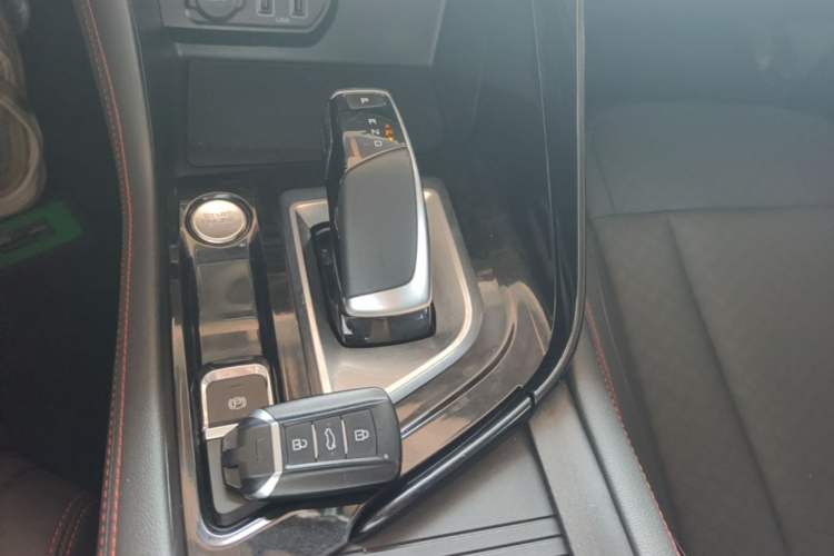 Used Dongfeng Aeolus AX7 2022 Mach Edition 1.5T DCT DF31 Gear Lever