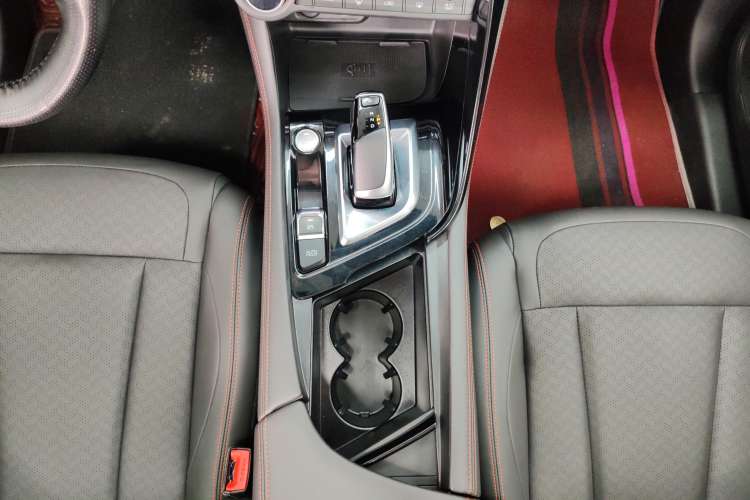 Used Dongfeng Aeolus AX7 2022 Mach Edition 1.5T DCT DF41 Gear Lever