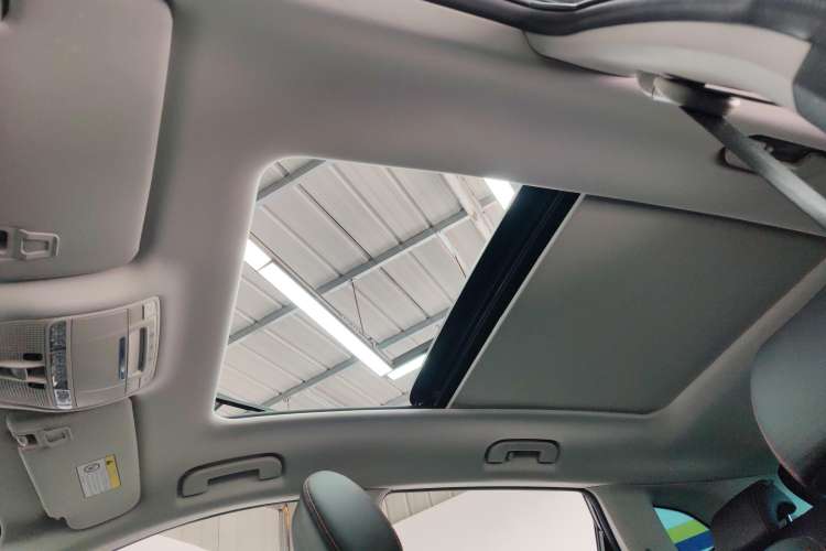 Used Dongfeng Aeolus AX7 2022 Mach Edition 1.5T DCT DF41 Headliner