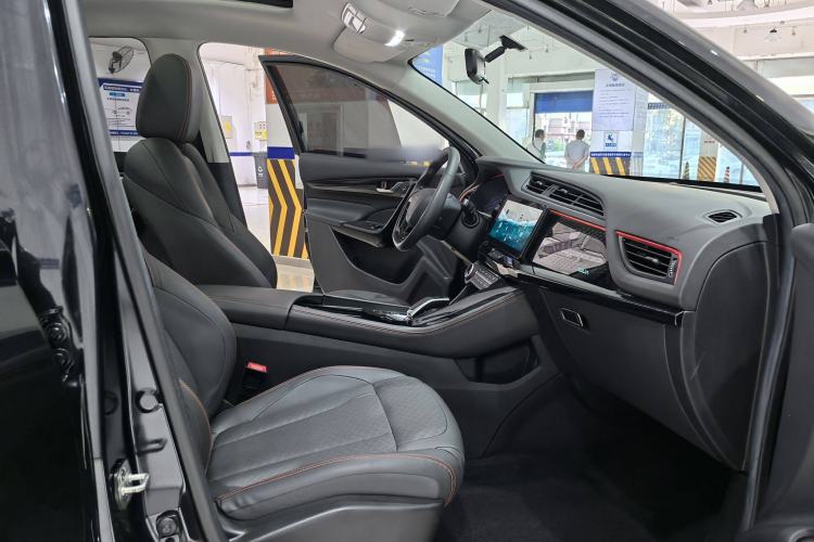 Used Dongfeng Aeolus AX7 2022 Mach Edition 1.5T DCT DF31 Interior 7