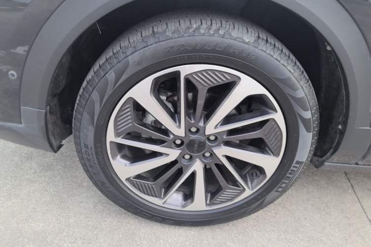 Used Dongfeng Aeolus AX7 2022 Mach Edition 1.5T DCT DF51 Left Front Wheel Hub